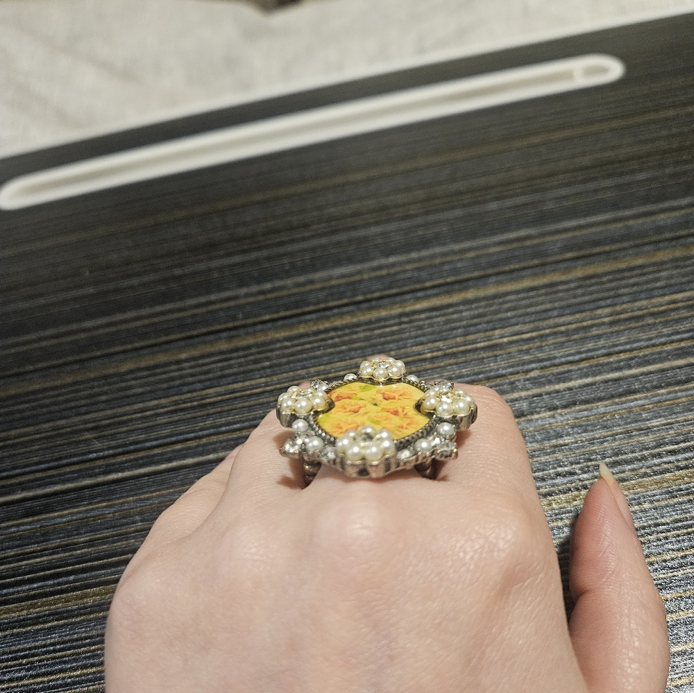 Early 00's Statement Cocktail Ring Adjustable - image 2